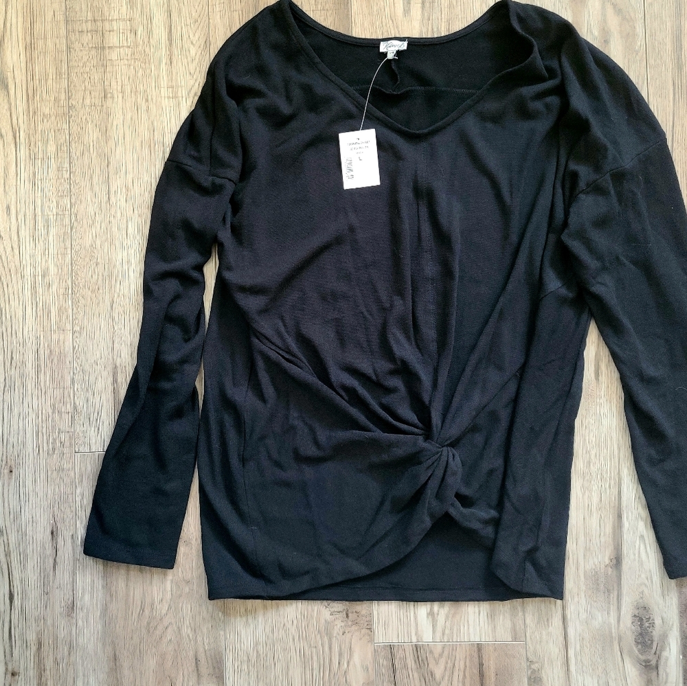 🎈 2 for $10! 🎈Kismet Ruth Top